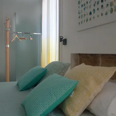 Calida Bed & Breakfast 3*